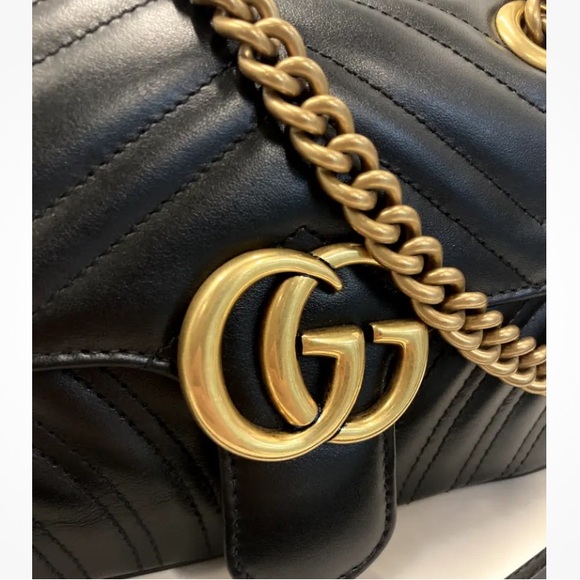 ❤️ GG MARMONT SMALL SHOULDER BAG BLACK/GOLD - Picture 9 of 16